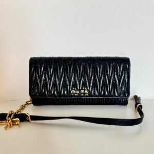 Bolsa clutch/ Tiracolo Miu Miu